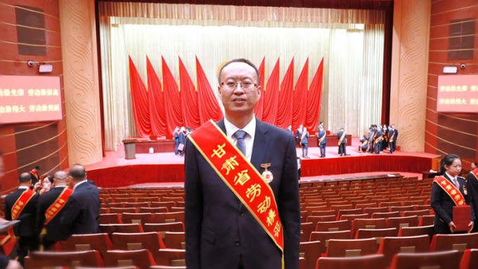 讓奮斗成為青春底色，為隴原水利繪就藍(lán)圖 | 記甘肅省勞動(dòng)模范李長(zhǎng)春